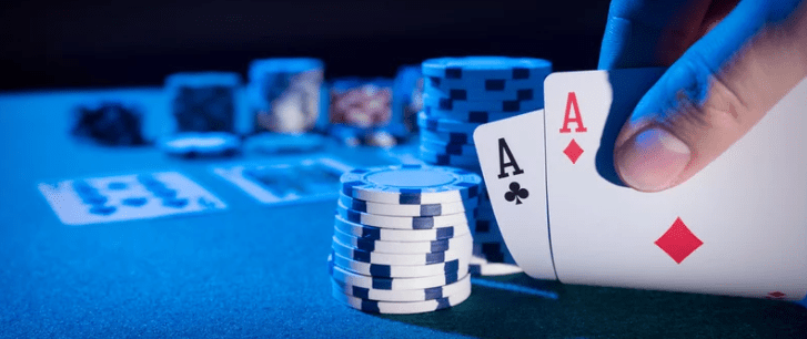 The art of bluffing in poker